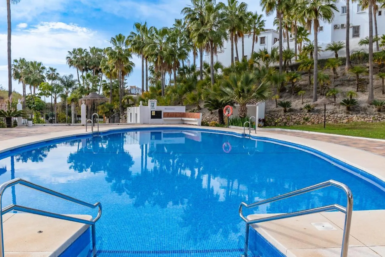 Las Palmas 4B Oasis Properties Nerja Apartment