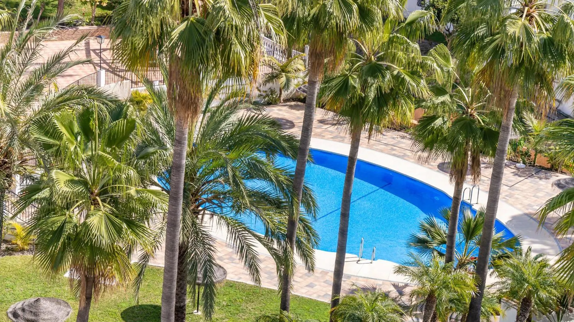 Las Palmas 4B Oasis Properties Nerja Appartamento